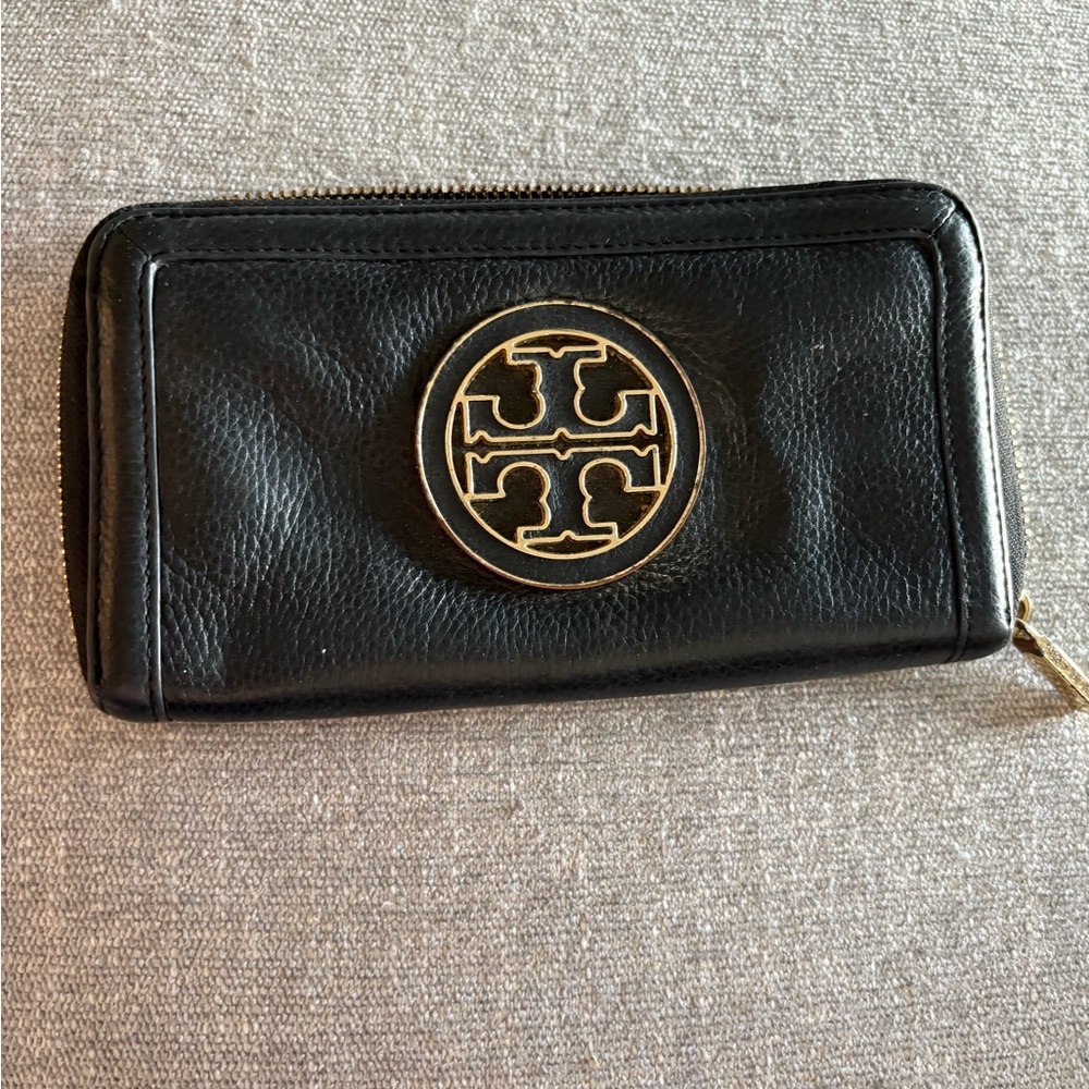 Tory Burch Wallet